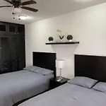 Casa Mel, Excelente Ubicacion, Seguridad