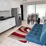 Casa Mel, Excelente Ubicacion, Seguridad